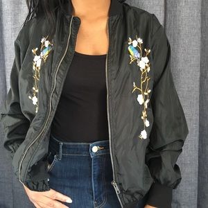 Detailed bomber jacket